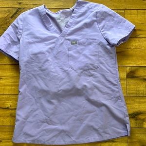 Small lavender figs scrub top